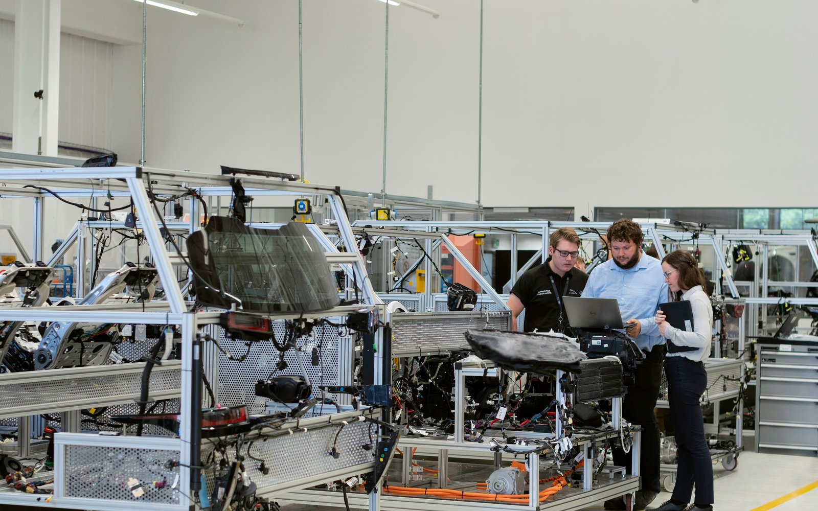 Employee using the finished solution independently